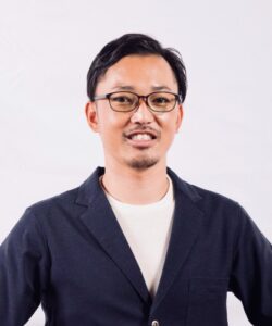 松浦　健二
